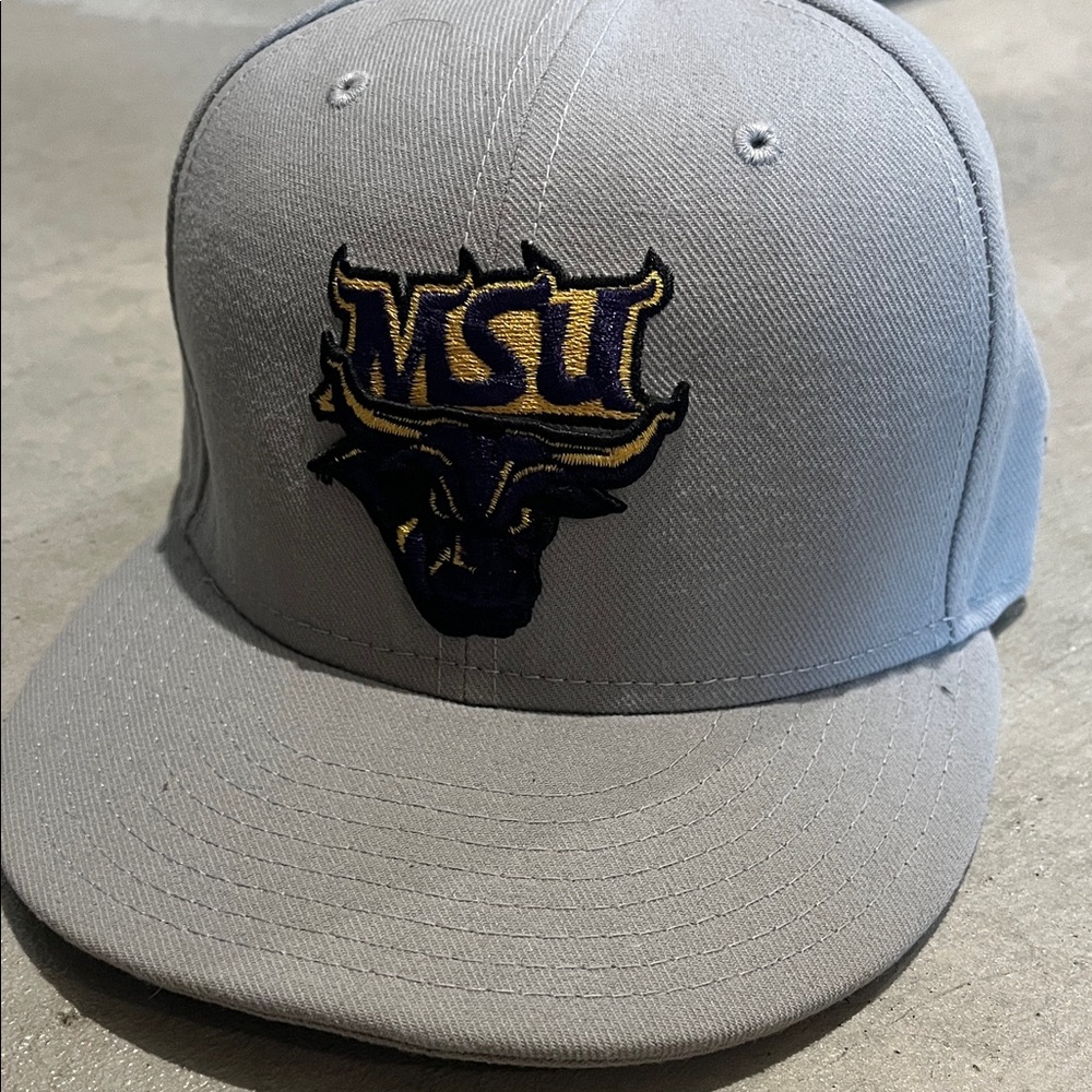 Minnesota State University Mankato hat size 7